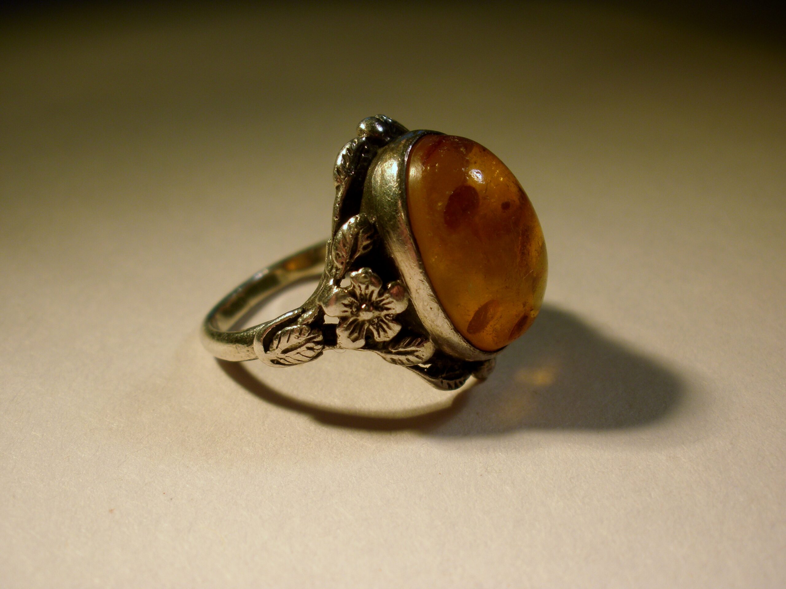 Bernard Instone, Arts and Crafts amber ring, Britain, circa 1930 SOLD ...