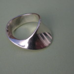 Torun Bulow-Hube, for Georg Jensen, silver Mobius ring, #148, Denmark, circa 1970 SOLD - Image 4