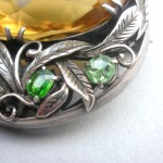 Bernard Instone, Arts and Crafts citrine and demantoid garnet brooch, England, circa 1930 SOLD - Image 3