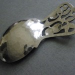 Bernard Instone, Arts and Crafts silver caddy spoon, Birmingham 1927 SOLD - Image 2