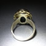 Anonymous, moss agate 14 carat gold hand made ring, German, circa 1970 SOLD - Image 4