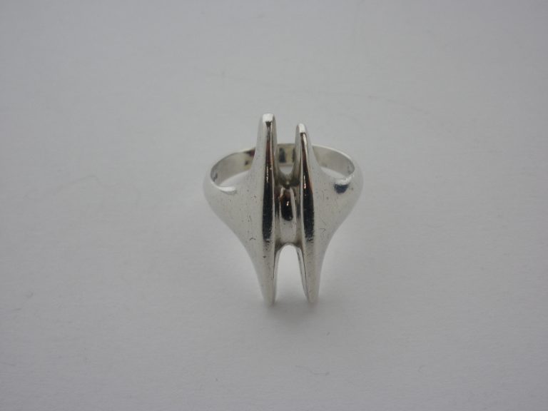 Henning Koppel, for Georg Jensen, silver ring, #126, Denmark, 1967 London import mark SOLD