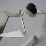 PLP,  unidentified maker, 916 standard silver onyx cabochon set bangle, Finland, date code for 1960 SOLD - Image 5