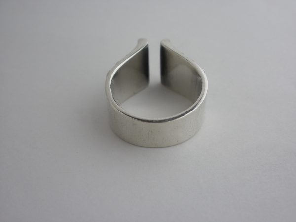 Anna-Greta Eker, for Norway Plus Designs Studios, 'Knott' silver ring, Norway, circa 1968 SOLD - Image 4