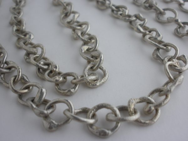 Graham Watling of Lacock, hand made silver long chain, London 1986 SOLD - Image 2