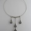 Tri Star, rose quartz set triple silver pendant drop with neck ring, London 1975 (Ref S102) SOLD - Image 5