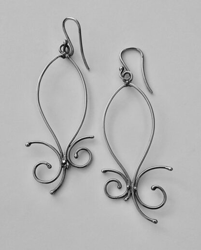 Jane Watling of Lacock, pair of silver drop earrings, London 1988 (Ref S563) SOLD