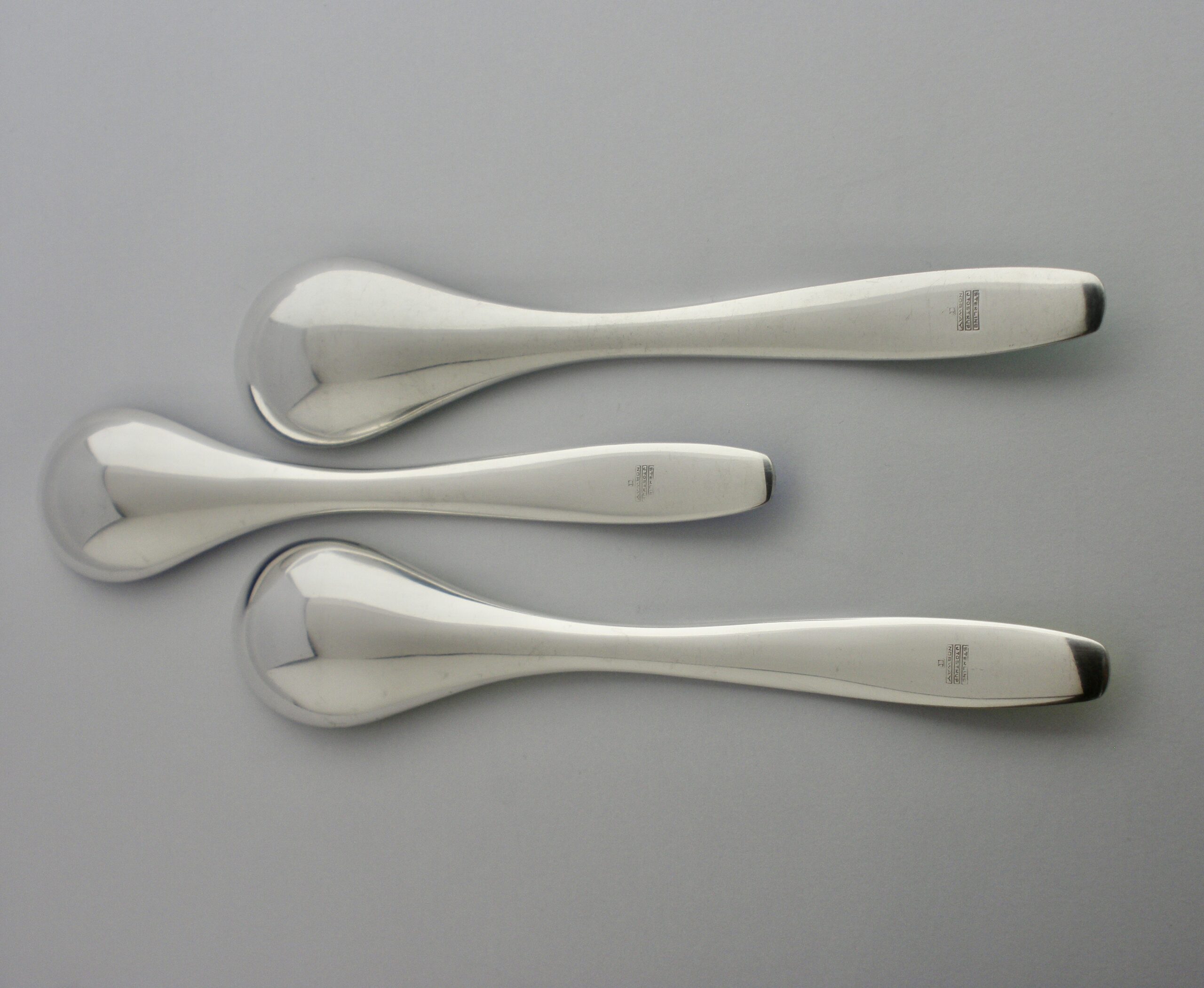 Grete Prytz Kittelsen and Arne Korsmo, for Tostrup, trio of enamel silver  spoons, Norway, designed 1948-49 (Ref S987) SOLD – John Kelly 1880+