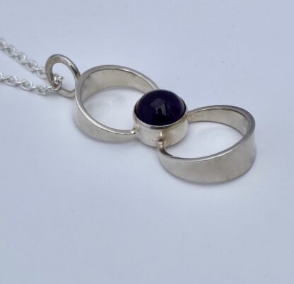 Kultaseppa Salovaara, amethyst set silver pendant on a chain, Finland, circa 1975 (Ref S+253) - Image 4