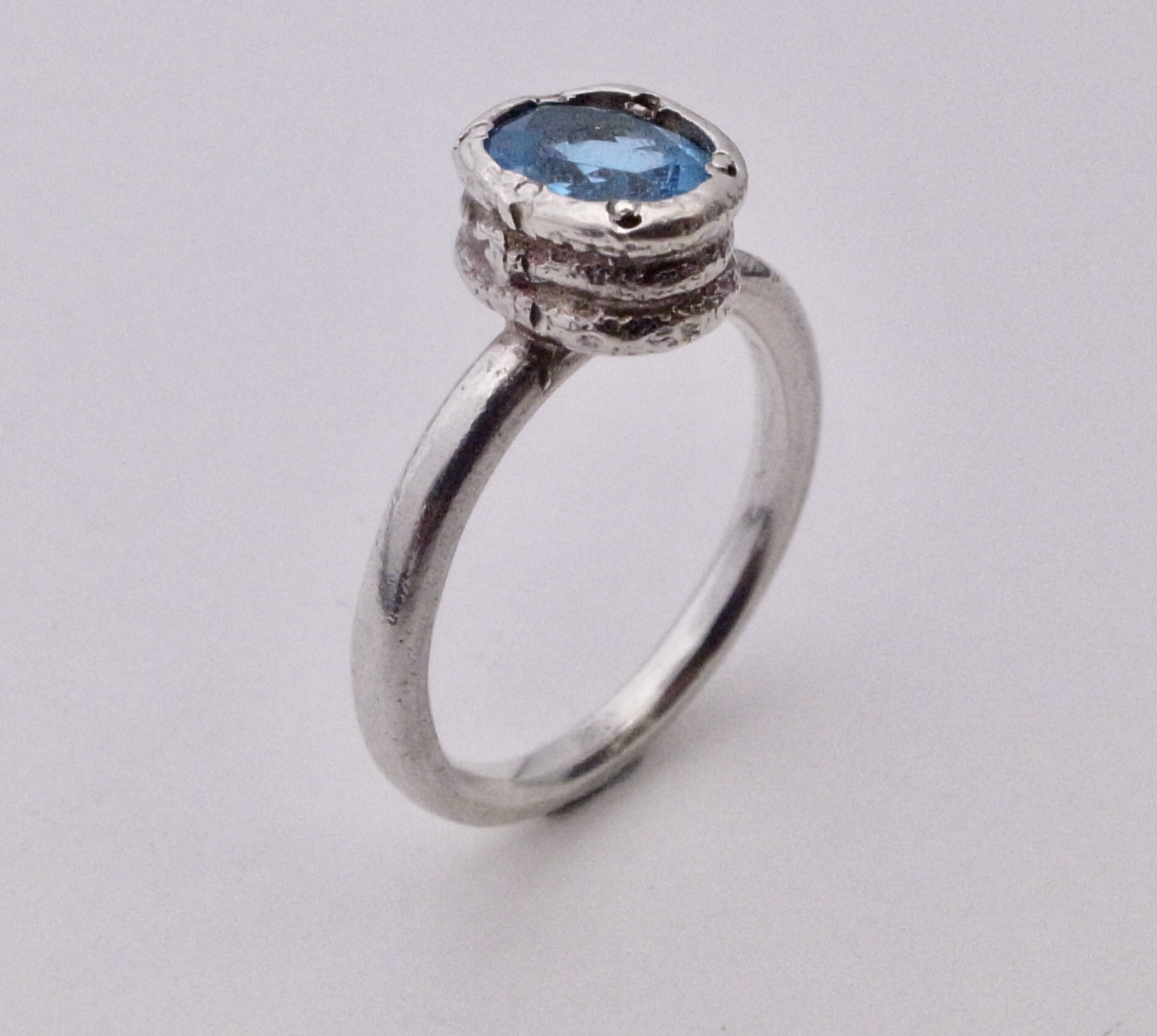 Jane Watling of Lacock, blue topaz set silver ‘Tutti Fruitti’ ring ...