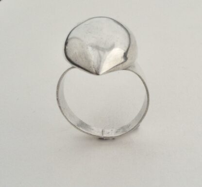 Los Ballesteros, silver ring, Mexico, post 1979 (S+476) SOLD - Image 3