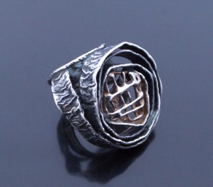 Iluminada Mendes, silver abstract ring, Portugal, circa 2000 (Ref S+546) - Image 4