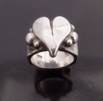 Michael Allen Bolton, silver heart ring, London 1994 (Ref S+623) SOLD