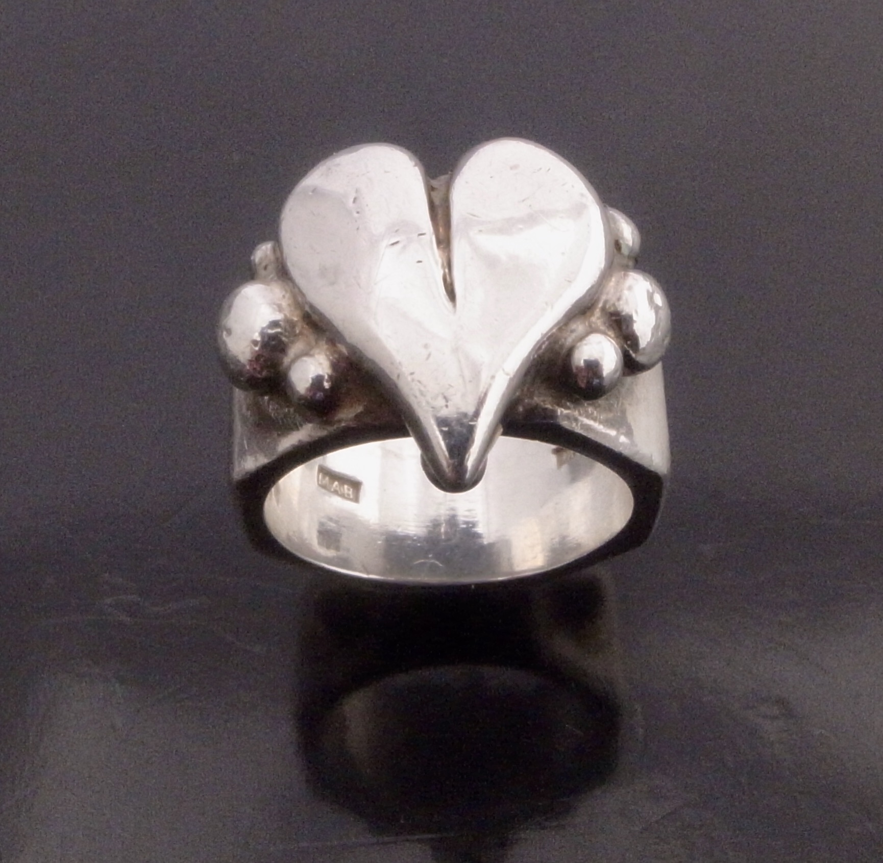 Michael Allen Bolton, silver heart ring, London 1994 (Ref S+623