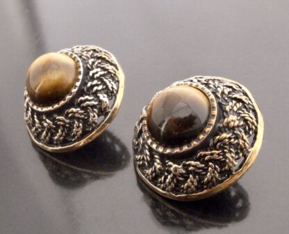 Pentti Sarpaneva, pair of tiger eye set bronze ear studs, Finland, circa 1970 (Ref S+643) - Image 3