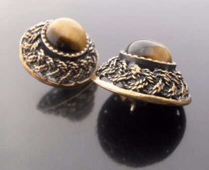 Pentti Sarpaneva, pair of tiger eye set bronze ear studs, Finland, circa 1970 (Ref S+643) - Image 4