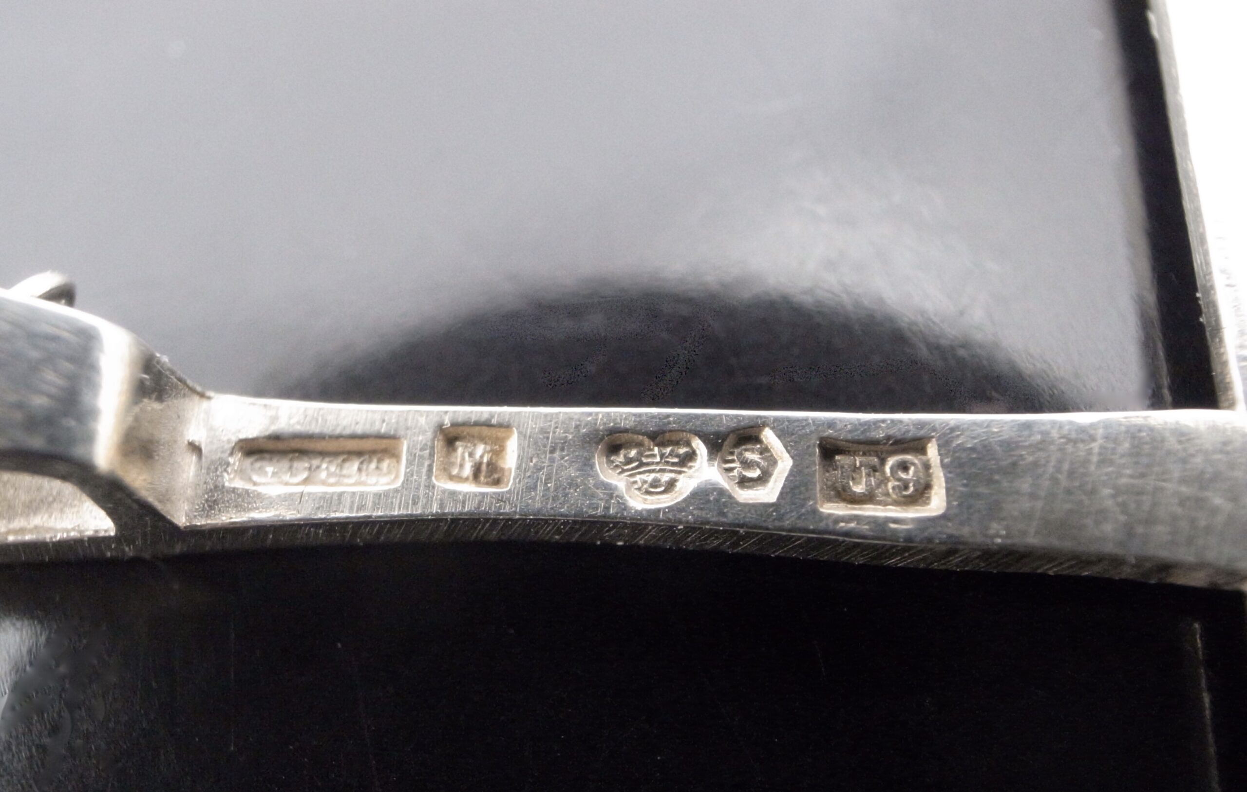 Gustaf Dahlgren & Co, large silver 'Grid' pendant on chain, Sweden, 1970 (Ref S+646) SOLD - Image 3