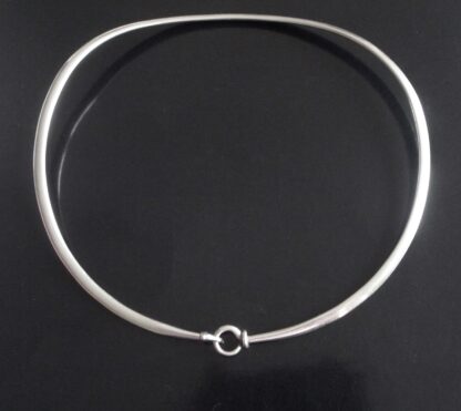 Torun Bulow Hube, for Georg Jensen, silver neckring, #410, Denmark, post 1975 (Ref S+694) SOLD