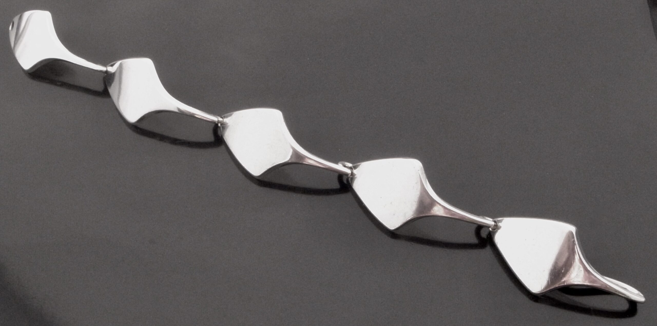 Bent Knudsen silver bracelet No. 16 Denmark 1970 London import marks Ref S 690 SOLD John Kelly 1880