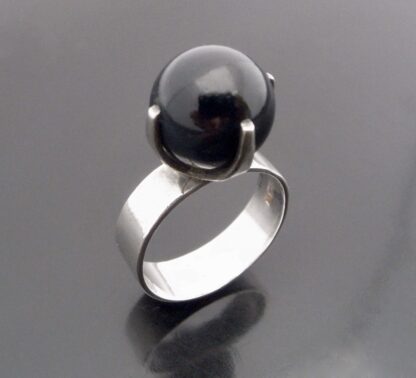 A.J Co (maker not known), large black onyx  bead set ring, Birmingham 1972 (Ref S+704) SOLD - Image 2