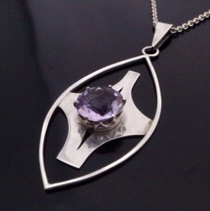 AW (not known), amethyst set silver pendant on chain, London 1971 (Ref S+754HH) SOLD - Image 2