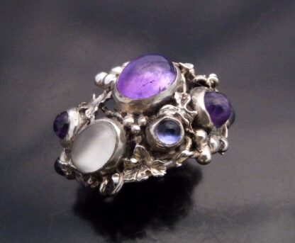 PJI (maker unknown), sapphire, moonstone and amethyst set Arts and Crafts style silver ring, Birmingham 1990 (Ref S+732) SOLD - Image 4