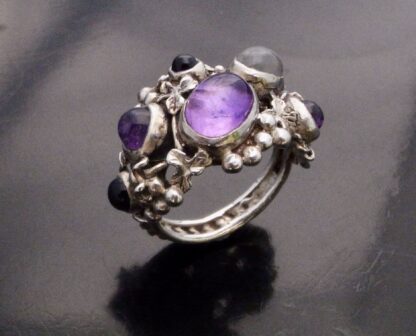PJI (maker unknown), sapphire, moonstone and amethyst set Arts and Crafts style silver ring, Birmingham 1990 (Ref S+732) SOLD - Image 3