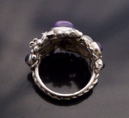 PJI (maker unknown), sapphire, moonstone and amethyst set Arts and Crafts style silver ring, Birmingham 1990 (Ref S+732) SOLD - Image 5