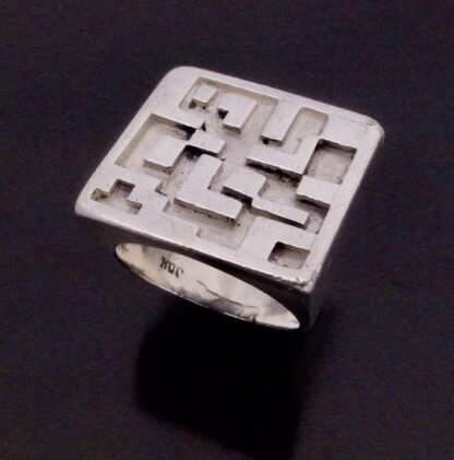 John David Harty, silver cast 'Maze' ring, London 1969 (Ref S+755HH)