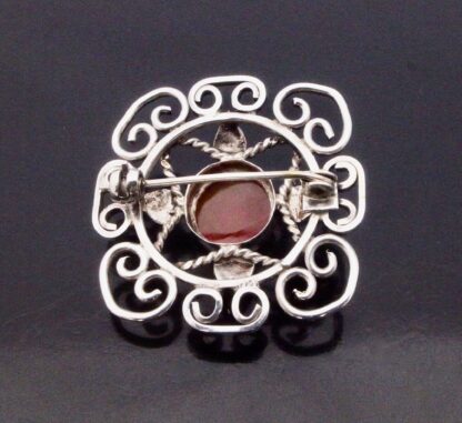 Gladys and Charles Mumford, Arts and Crafts carnelian set silver brooch, Falmouth, circa 1960 (Ref S+767) - Image 5