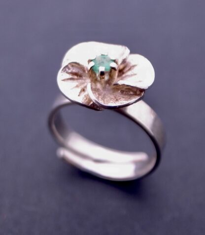 Theresia Hvorslev for Mema, emerald set silver ring, Sweden, 1981 (Ref S+824) SOLD