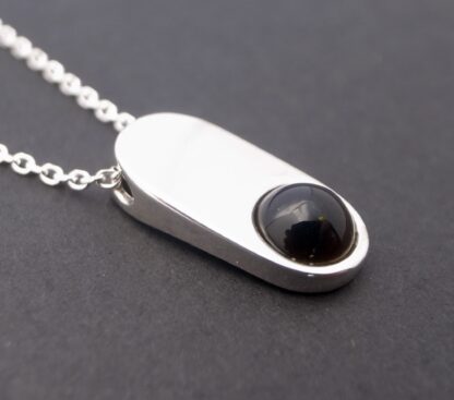 Astri Hilde for A. Holthe, small black onyx mounted silver pendant on chain, Norway, circa 1975 (Ref S+866HH) SOLD - Image 2