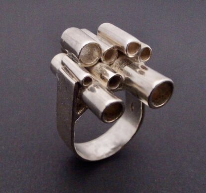 Graham Watling of Lacock, silver 'Tubes' ring, London 1972 (Ref S+944) SOLD - Image 4