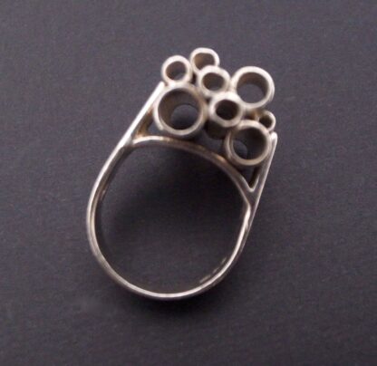 Graham Watling of Lacock, silver 'Tubes' ring, London 1972 (Ref S+944) SOLD - Image 6