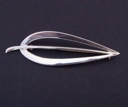 Just Andersen, silver stylised leaf brooch, Denmark, 1970 London import marks (Ref S+950) SOLD