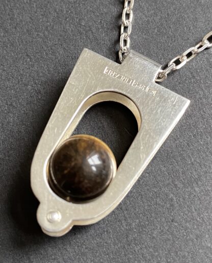 Kultaseppa Salovaara, kinetic tiger eye set silver pendant on a chain, Finland, circa 1970 (Ref S+978) SOLD - Image 5