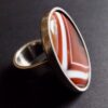 Birte Bøgeholdt Pedersen, large banded agate set silver ring, Denmark, circa 1975 (Ref S+1008)