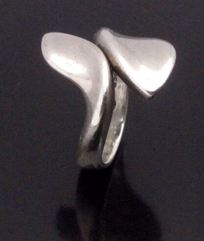 Allan Scharff for Hans Hansen, Georg Jensen, silver cross over ring, Denmark, 1998 London import mark (Ref S+1055) SOLD - Image 2