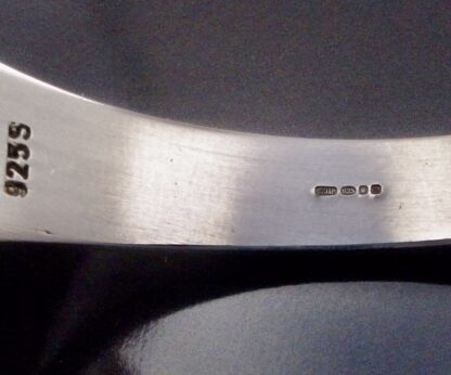 Bent Gabrielsen for Hans Hansen, Georg Jensen, silver 'Puzzle' bangle, Denmark, 2000 London import mark (Ref S+1054) - Image 7