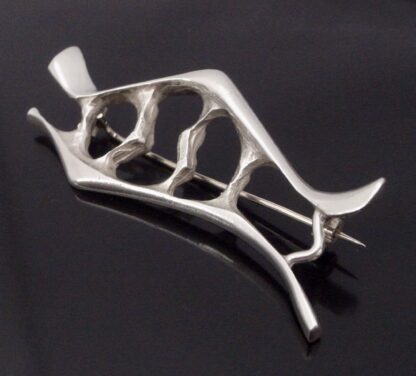 Gudmund Elvestad for J. Tostrup, modernist openwork abstract silver brooch, Norway, circa 1965 (Ref S+1097) SOLD - Image 3