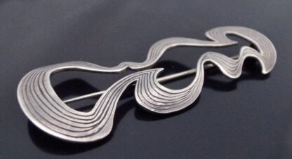 Pierre Marchand, large silver brooch, London 1993 (Ref S+2013) SOLD - Image 2