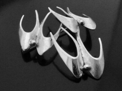 Thomas Lynton Mott, silver abstract swallows in flight brooch, Birmingham 1964 (Ref S+2028) - Image 2