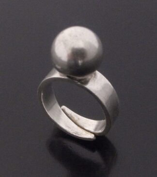 Martti Viikinniemi, 830 silver standard sphere ring, Finland 1971 (Ref S+2045)