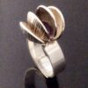 Elis Kauppi for Kupittaan Kulta, amethyst bead set silver 'Oyster' ring, Finland, circa 1970 (Ref S+2059) - Image 3