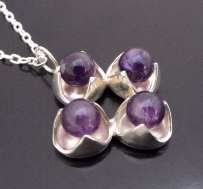Kultaseppa Salovaara, amethyst four bead set silver pendant on a chain, Finland, circa 1975 (Ref S+2083) - Image 3
