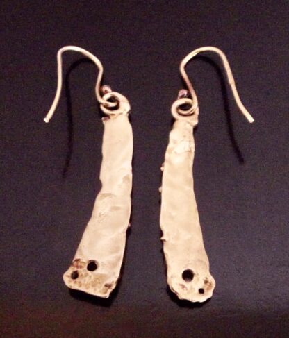Jane Watling of Lacock, pair of 9 carat gold drop earrings, London 2015 (Ref S+2152) SOLD - Image 5