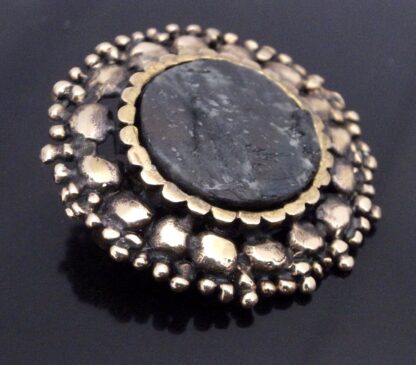 Reino Olavi Saastamoinen, spectrolite set bronze brooch, Finland, circa 1970 (Ref S+2216) - Image 3