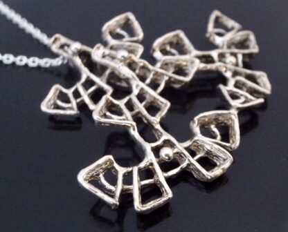Else and Paul Hughes, cast silver pendant on chain, Norway, circa 1968 (Ref S+2203) - Image 2