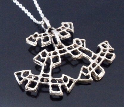 Else and Paul Hughes, cast silver pendant on chain, Norway, circa 1968 (Ref S+2203) - Image 4