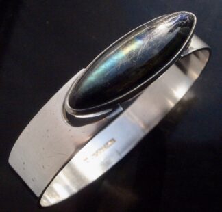 Kaunis Koru, spectrolite mounted silver bangle, Finland, 1966 (Ref S+2183) SOLD